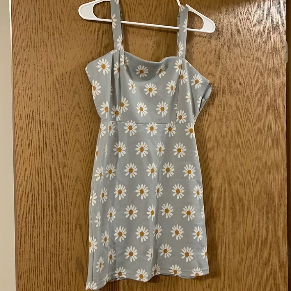 Daisy dress